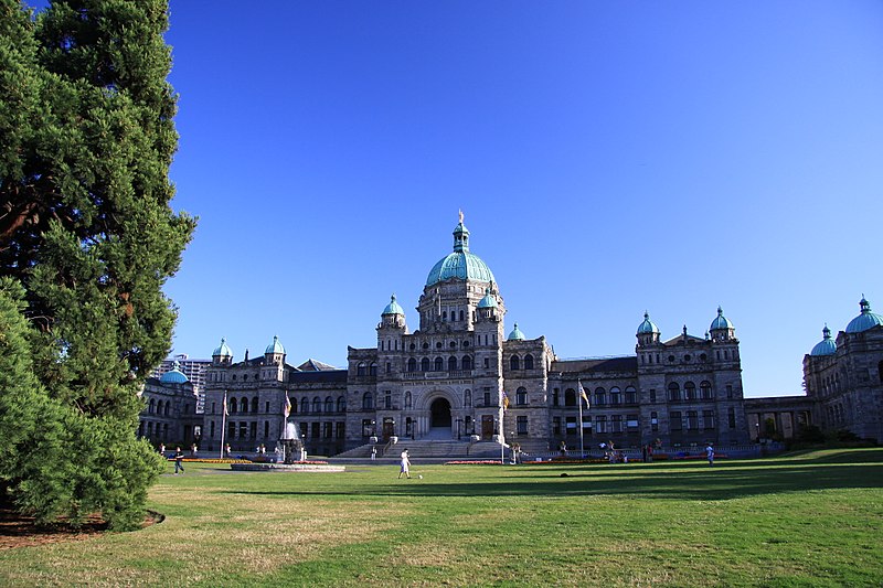 Photo of the BC Legislature taken by photographer Steven Pavlov, reproduced under Creative Commons licence ShareAlike 4.0 https://commons.wikimedia.org/wiki/User:Senapa